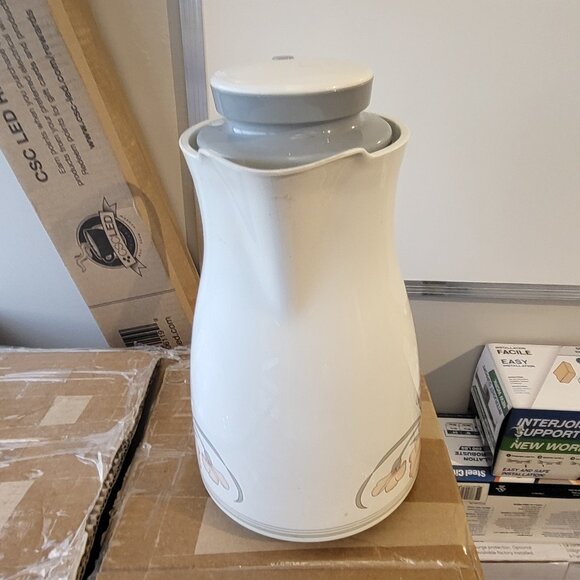 Vintage Thermos Coffee Carafe # 820-Ellie Made In West Germany 32 Oz GUC - Picture 3 of 11